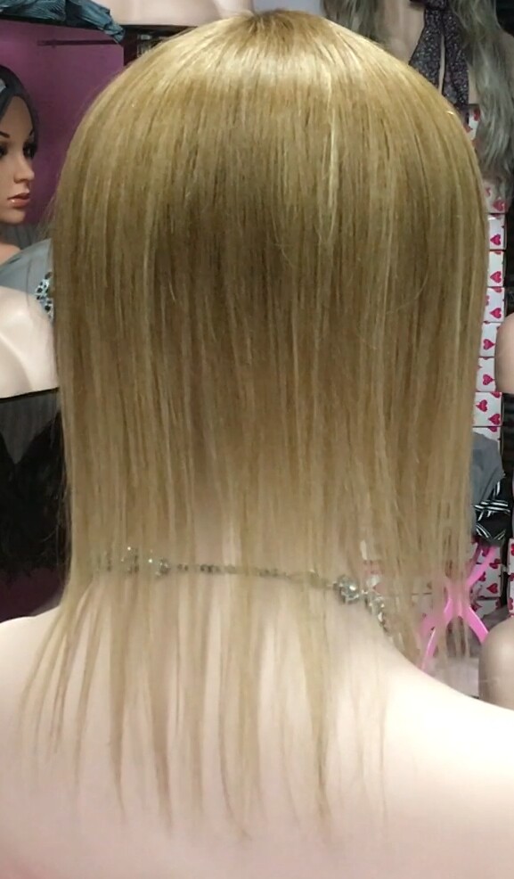 Voluminador natural Belinda FLECO CORTO color 8T18