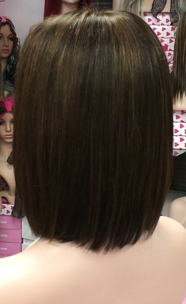 Peluca natural CLEO color 2h5 TOP TUL transparente efecto piel