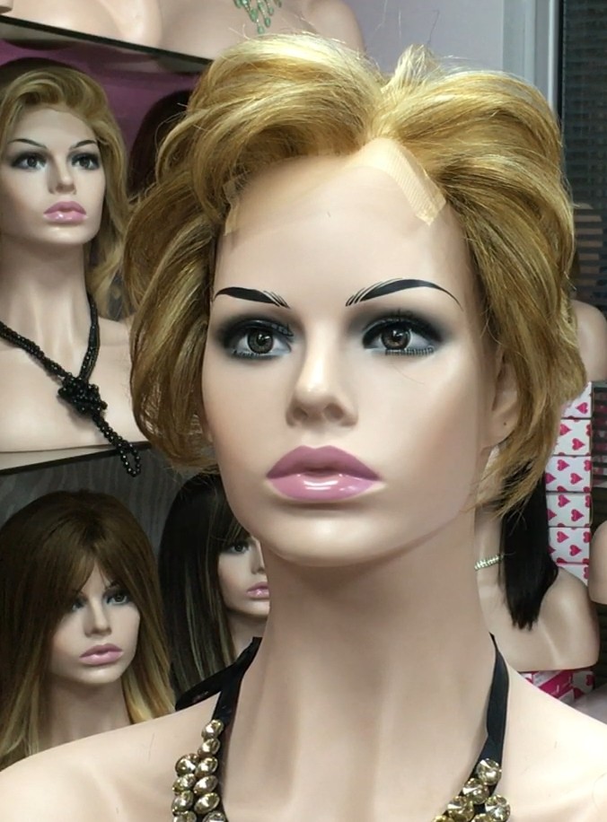 Voluminador natural MARGARITA color 8h613 frontal diadema medio tul