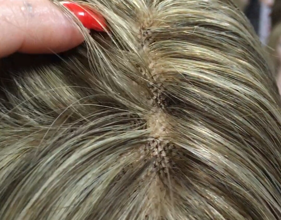 Peluca natural Minauti color 4H18  CON TOP TUL