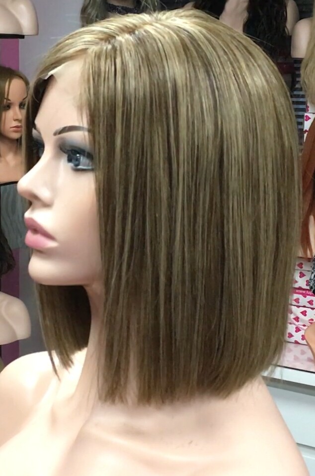 Peluca natural Minauti color 4H18  CON TOP TUL