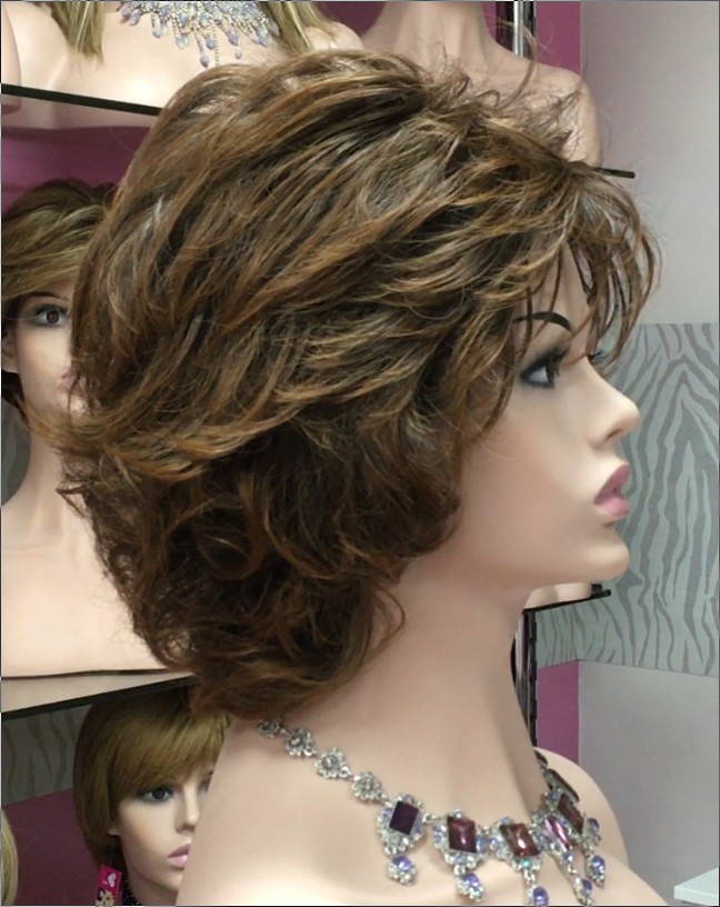 Peluca Akila Color 4T30 Star-10 Colageno