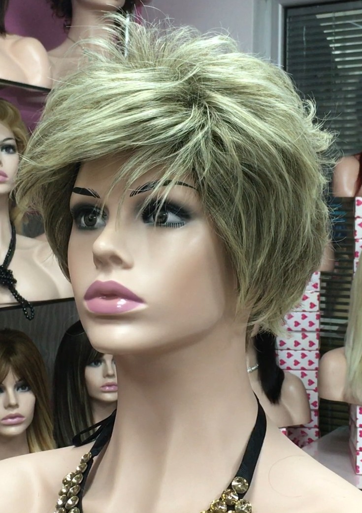Peluca Agueda color 8T613 Star-10 Colageno