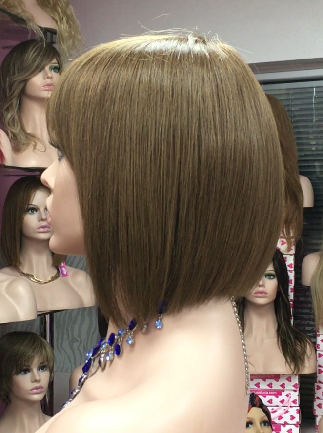 Peluca cabello natural modelo CLEO color 8 MAQUINA