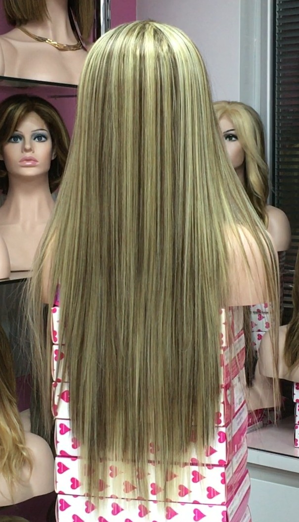 Peluca Lace Front CONCHA color 24H9H613 Star-10 Colageno