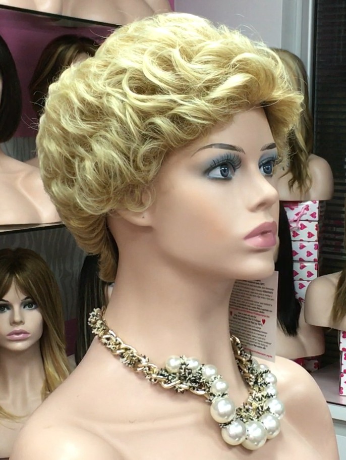 Peluca LOLY WHISP color 27T613 Star-10 Colageno
