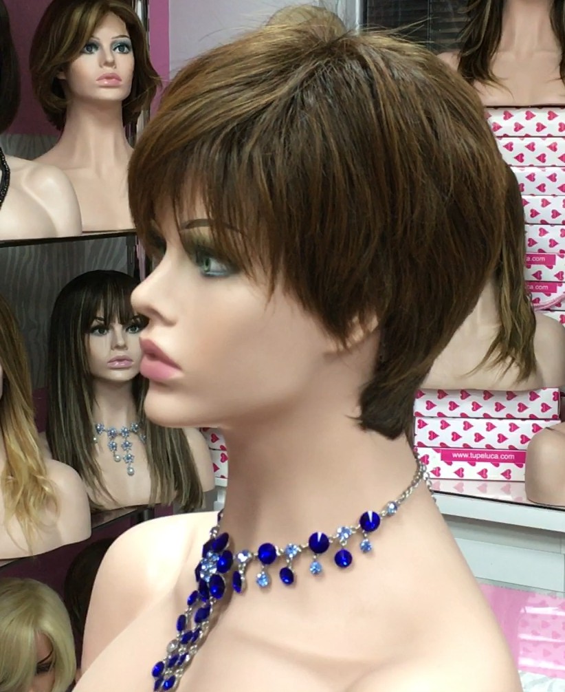 Peluca corta SANDRINE color 4T30 Star-10 Colgeno