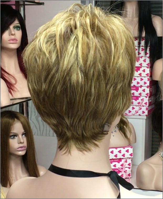 Peluca corta SANDRINE color 31H15H24b Star-10 Colgeno