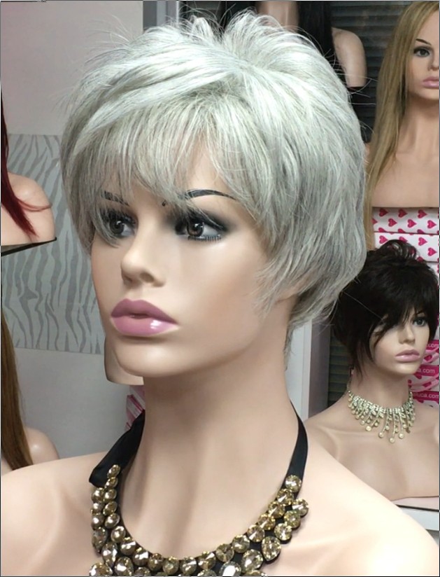 Peluca corta SANDRINE color 51 Star-10 Colgeno