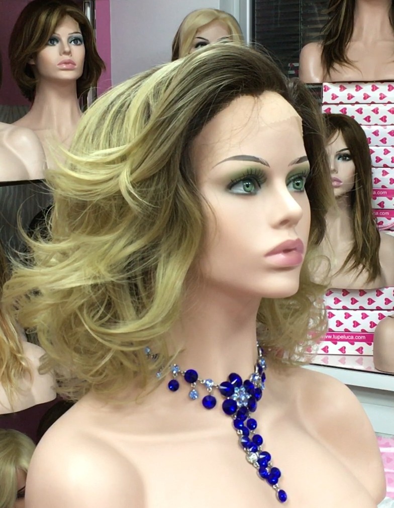 Peluca lace front MARIA ROSA MINI color 6TR24 Star-10 Colageno