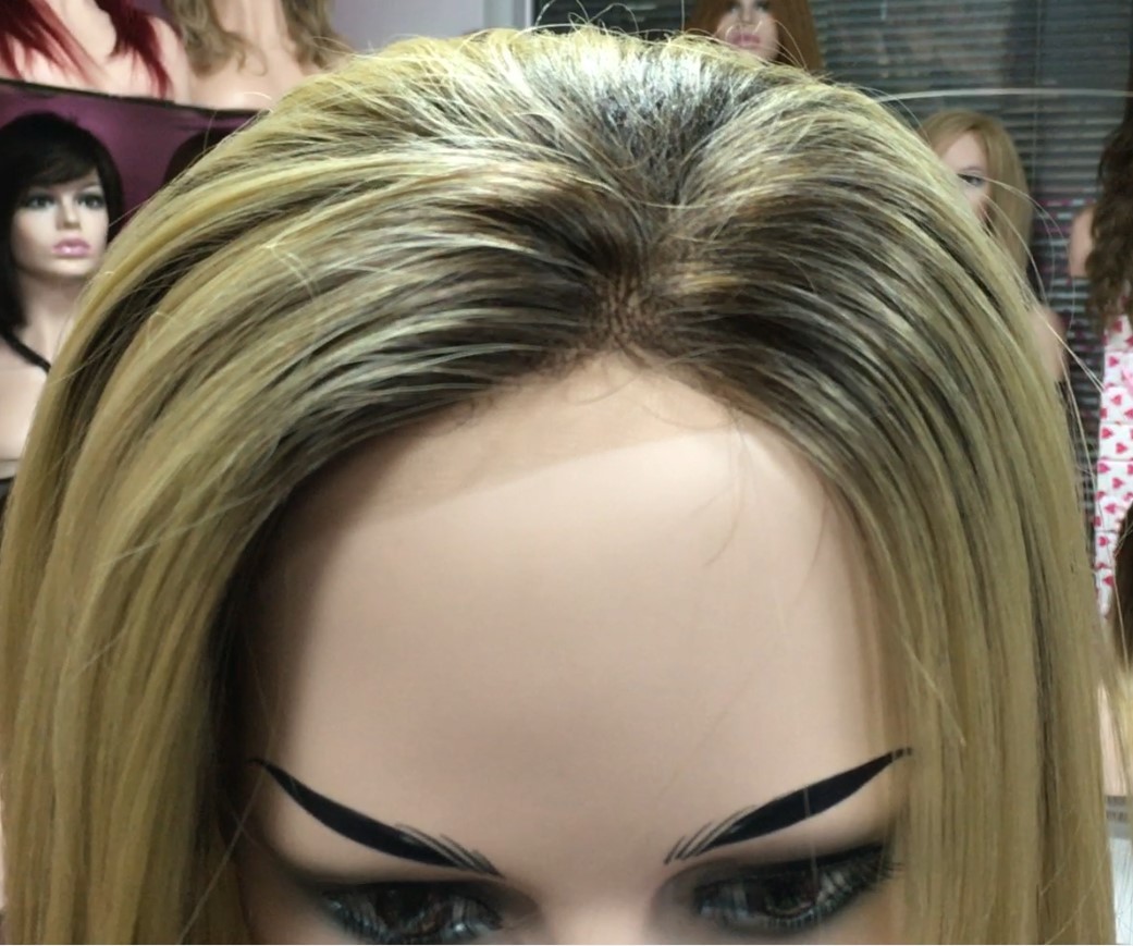 Peluca Samira Lace front color 24TT6 Star-10 Colgeno