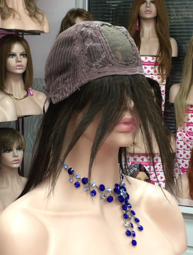 Peluca natural CECILIS color 2 Raya de tul transparente