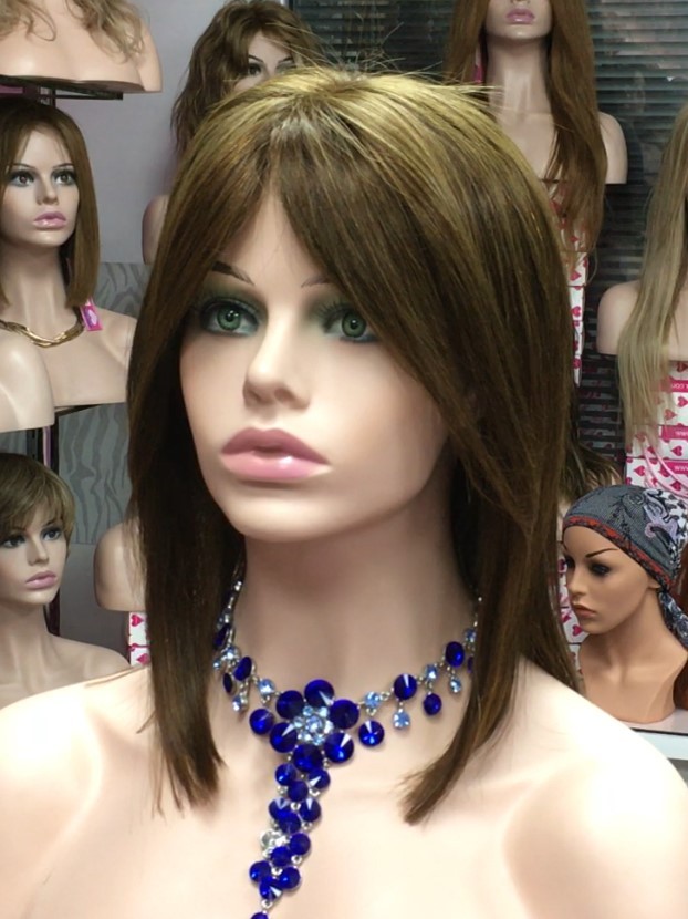 Peluca natural CECILIS color 5.6 Raya de Tul