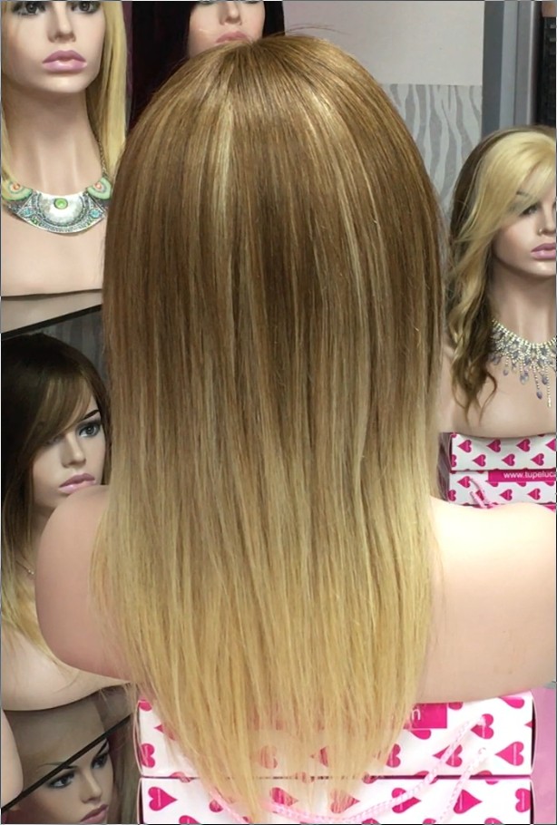 Peluca natural CLARIS color 8R613 Raya central de tul