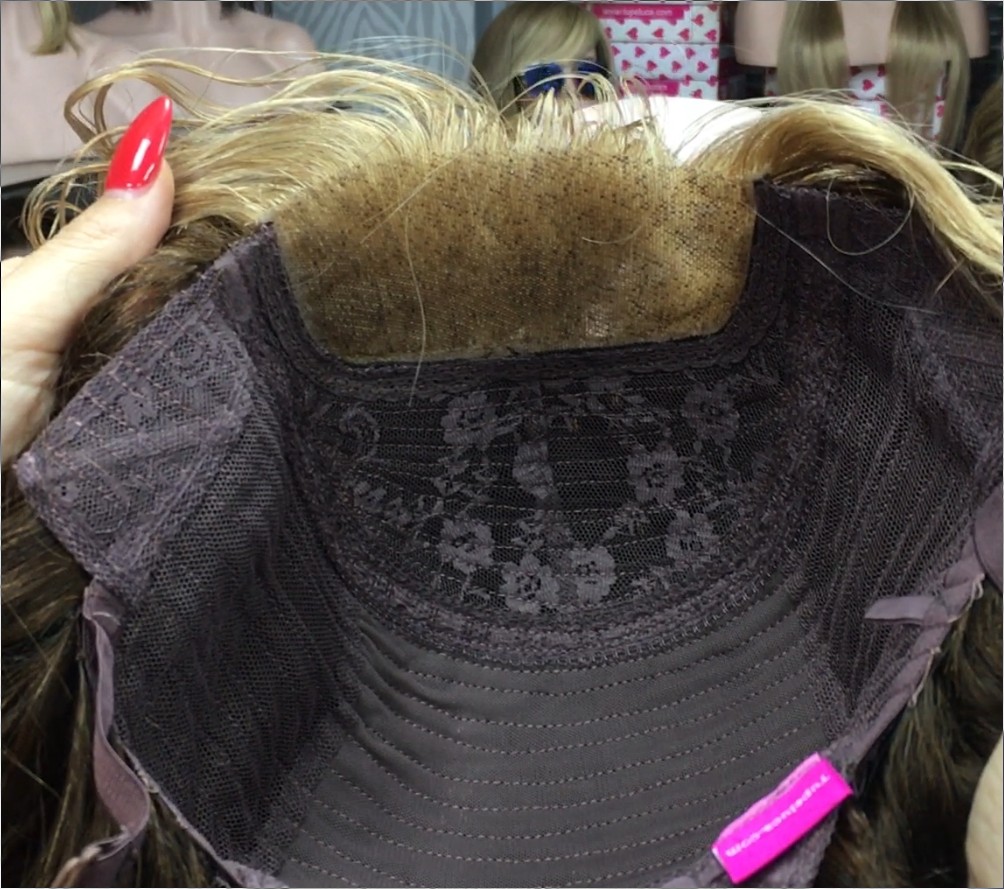Peluca rizada natural KRISTEL color 5F27 Frontal de Tul