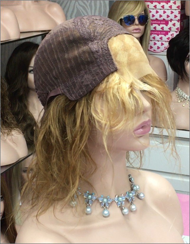 Peluca rizada natural KRISTEL color 8F18 Frontal de Tul