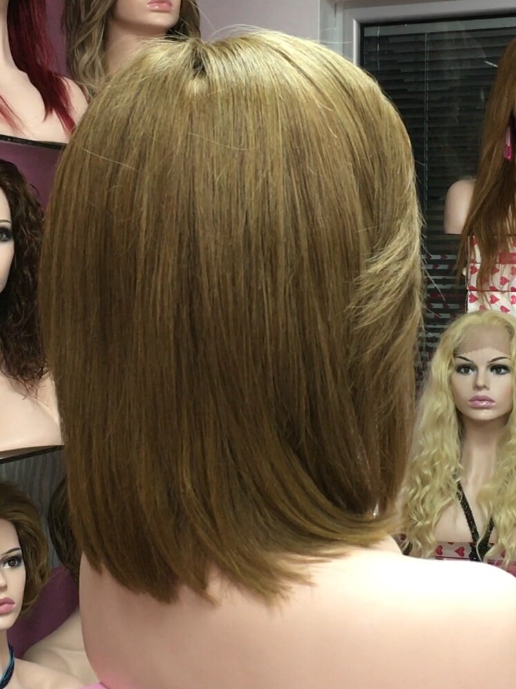 Peluca natural MARTINA color 8.0 RAYA de Tul transparente efecto piel