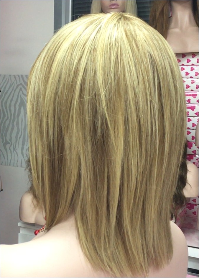 Peluca natural MARTINA color 8H613H8 confeccin a MAQUINA