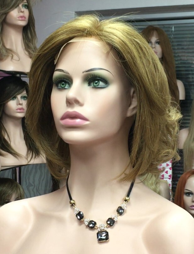 Peluca natural  WENDY color 8 Frontal de Tul transparente