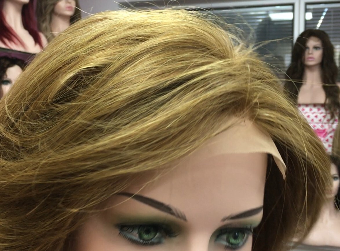 Peluca natural  WENDY color 8 Frontal de Tul transparente