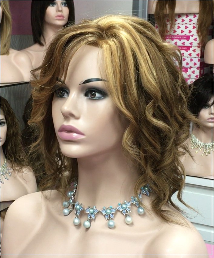 Peluca natural WEN-8 color 4H27 tul frontal