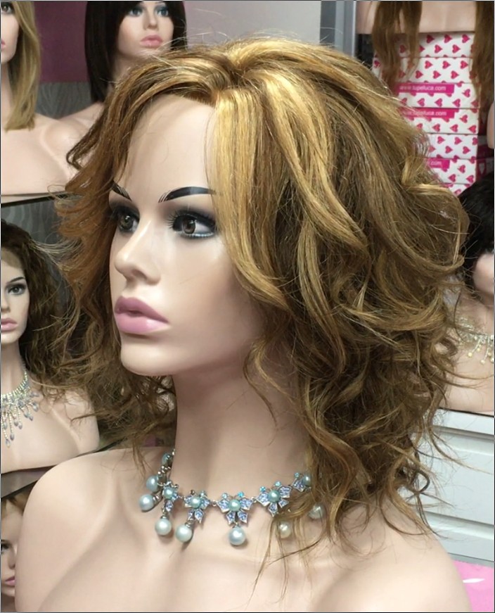 Peluca natural WEN-8 color 4H27 tul frontal