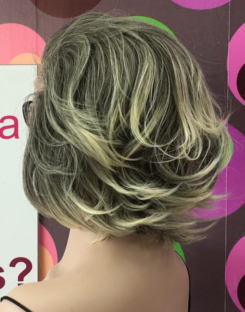 Peluca colgeno UNICAS 2