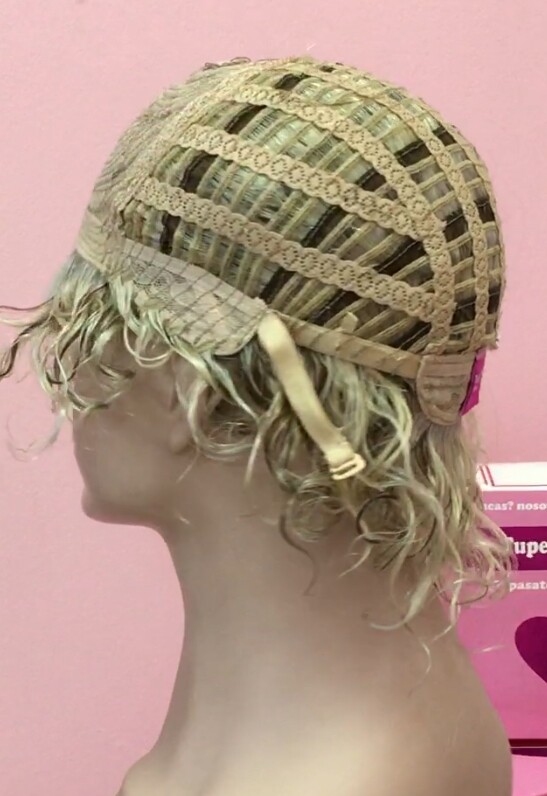 Peluca rizada natural DOLLY color 613H4h613