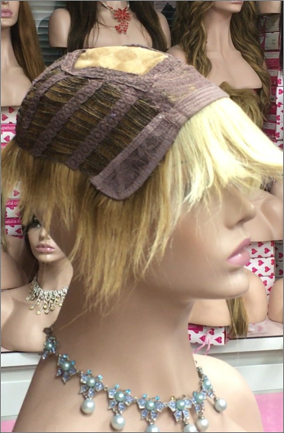 Voluminador natural SUSY color 27H613 raya de tul transaprente
