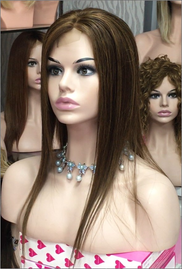 Voluminizador natural LYDIA color 4H5 RAYA de tul