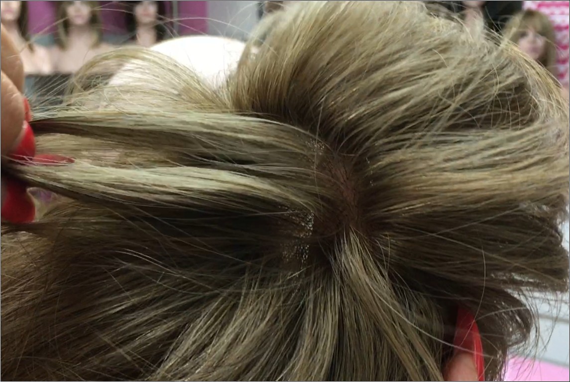 Voluminizador natural MARGARETH color 8F8h613 RAYA TUL