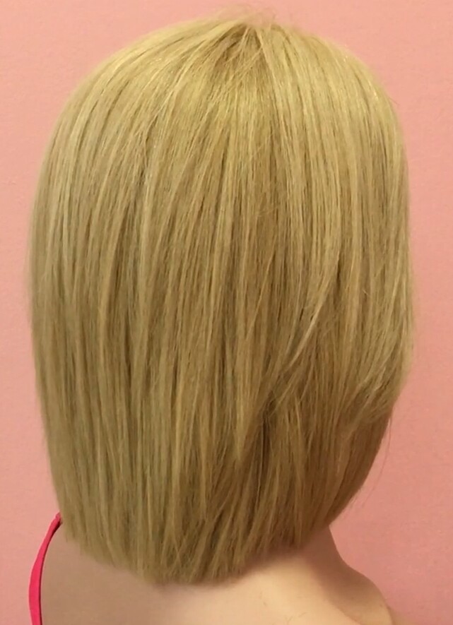 Peluca natural CLEOPE  613 PLATA RAYA TUL