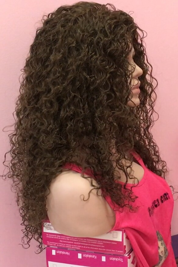 Peluca de pelo rizado natural ADELAIDE 8 conf.maquina