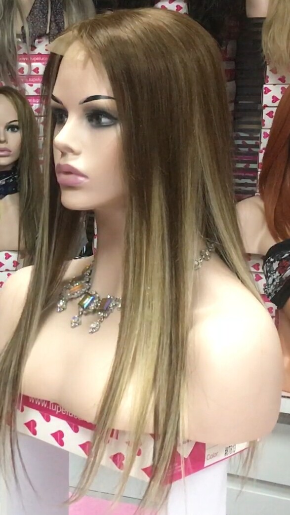 Voluminador natural LYDIA color 5R8H613 RAYA de tul