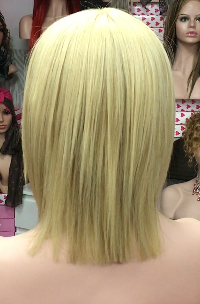 Peluca natural MARTINA  color 613H16H613 confecc. MAQUINA