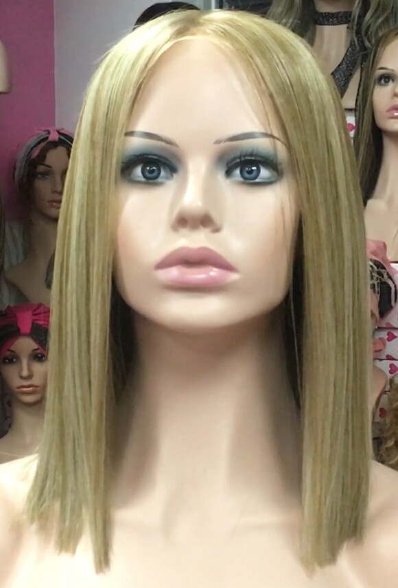 Peluca natural MELANY color 8H18H613 tul entero