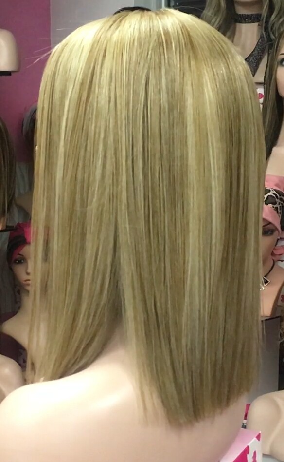 Peluca natural MELANY color 8H18H613 tul entero