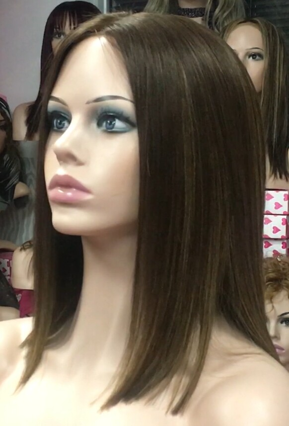Peluca natural MELANY color 5R27H5 raya de tul