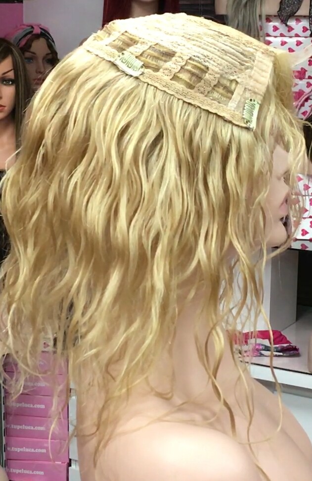 Voluminador natural MERCEDES color 18H613 RAYA TUL