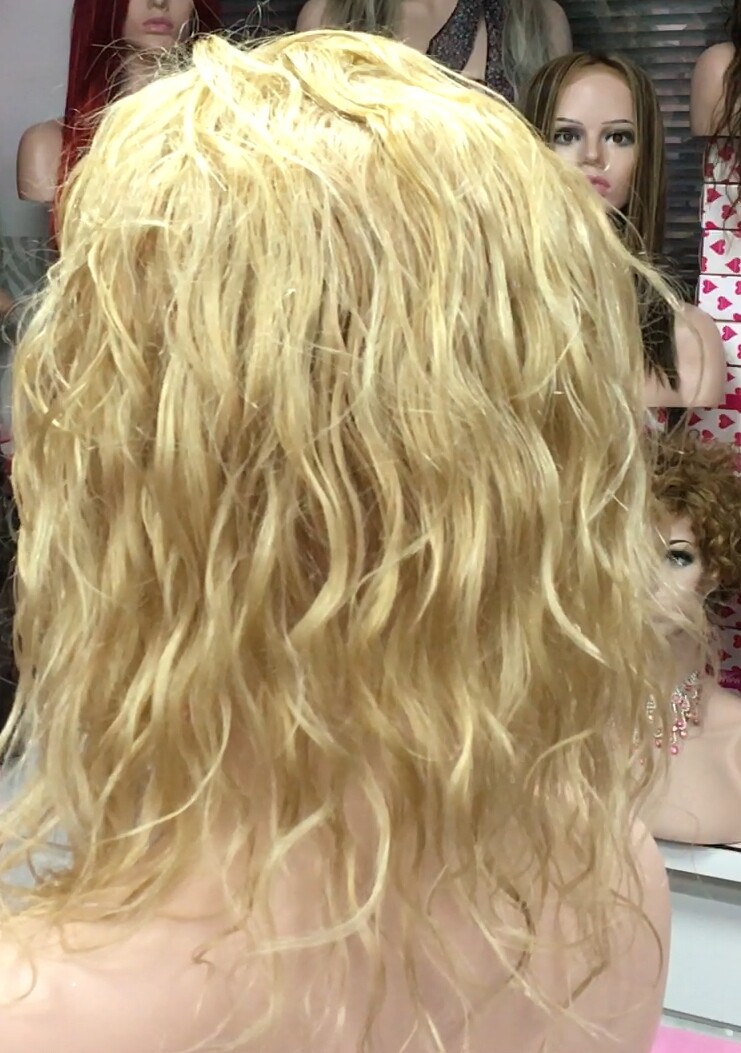 Voluminador natural MERCEDES color 18H613 RAYA TUL