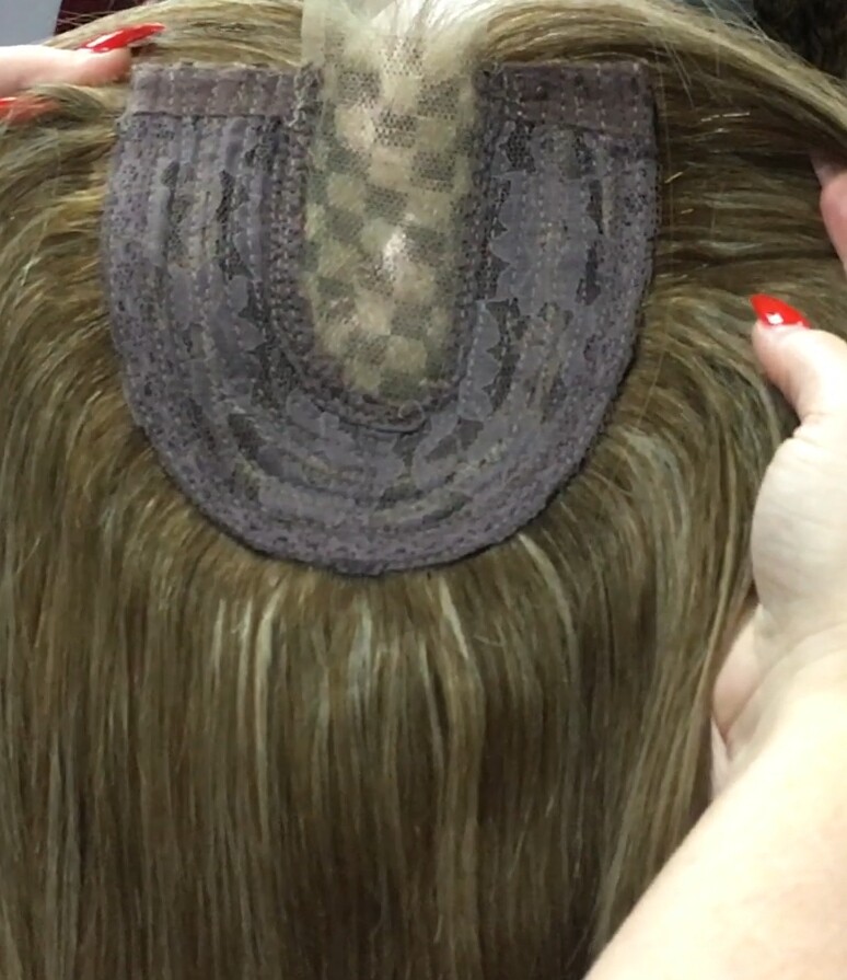 Voluminador cabello natural MINI CLARA color 4H18 RAYA de tul transparente efecto piel