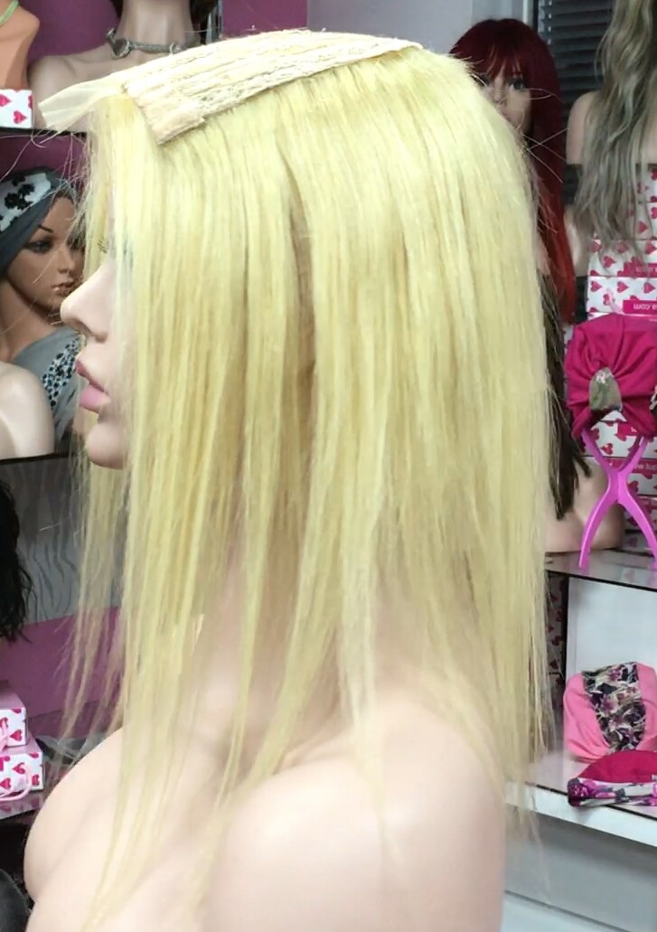 Voluminador cabello natural MINI CLARA color 613 RAYA de tul transparente efecto piel