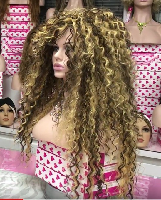 Peluca Michelle Color castao mechado Star.10 Colageno