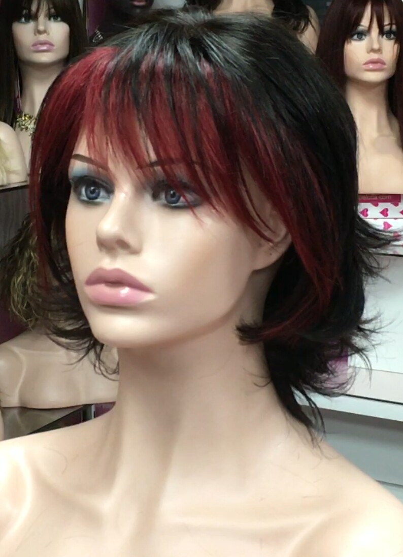 Peluca natural PILARICA Color 1b con Fleco rojo RAYA TUL transaprente efecto piel