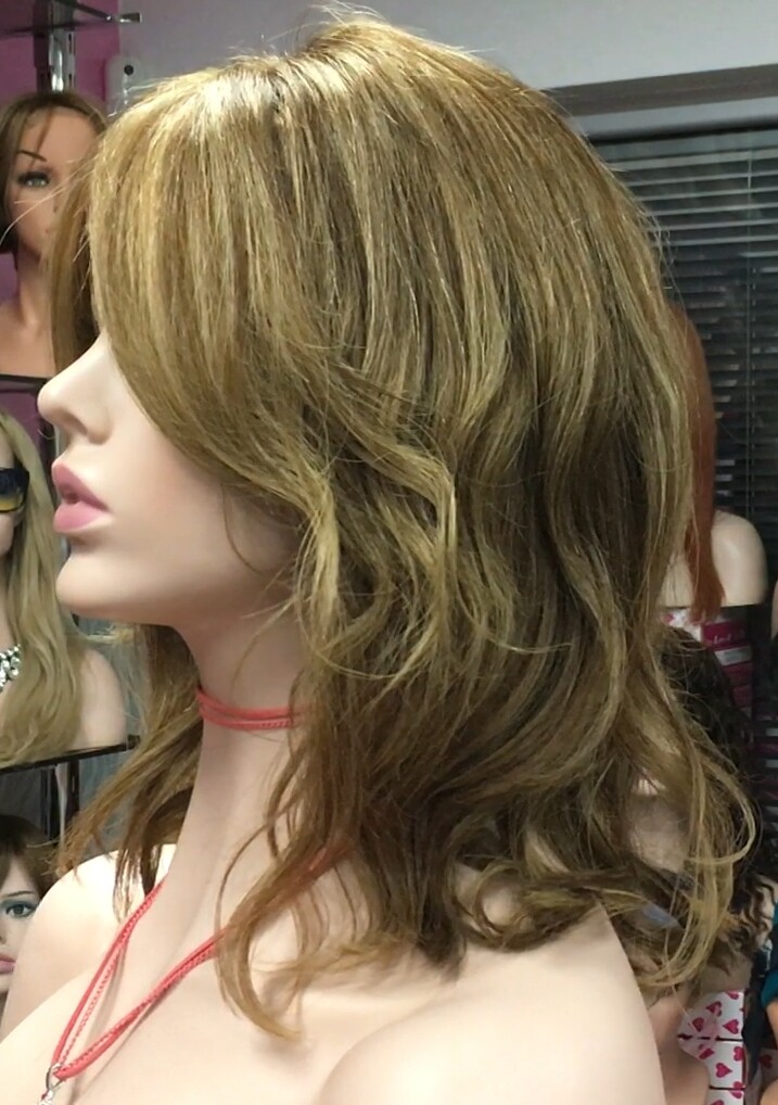 Peluca natural CECI-Ondas color 5H8F10H27 RAYA DE TUL transaprente efecto piel