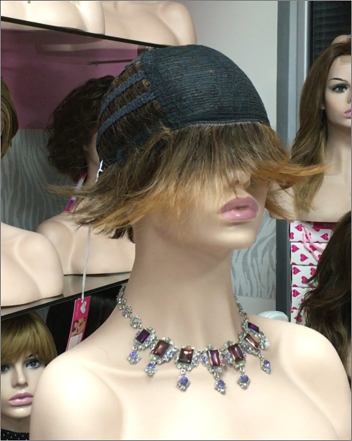Peluca Celine Color 4T30  Star-10 Colageno