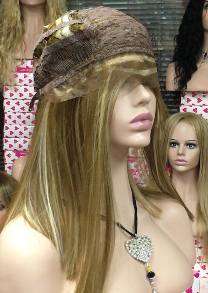 Peluca ELISENDA Color 27h14hlg26 LACE FRONT  Star.10 Colageno
