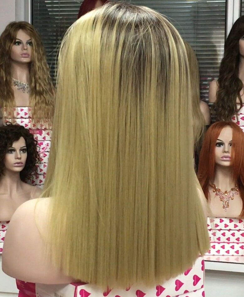 Peluca lace front LISI color 24tt6 Star10.Colageno