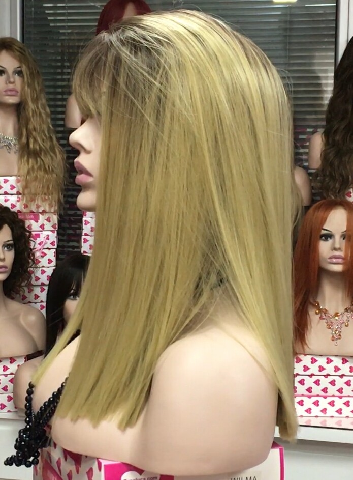 Peluca lace front LISI color 24tt6 Star10.Colageno