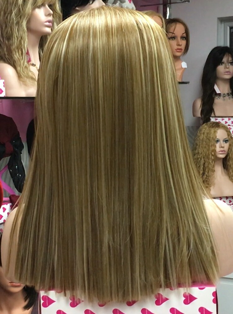 Peluca lace front LISI color 12H613/24B Star10.Colageno